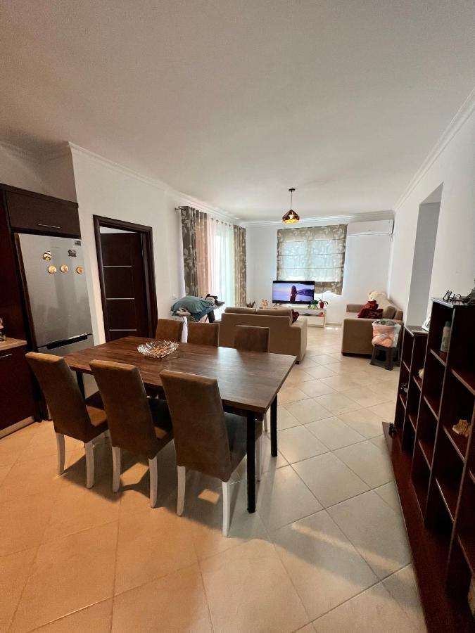 Sunshine Apartment Saranda Kültér fotó